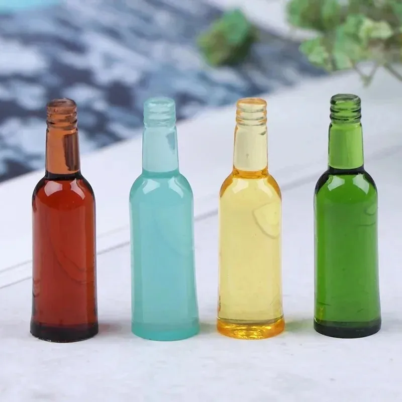 Wine Y Beer - 6 Buah Miniatur Botol Bir &