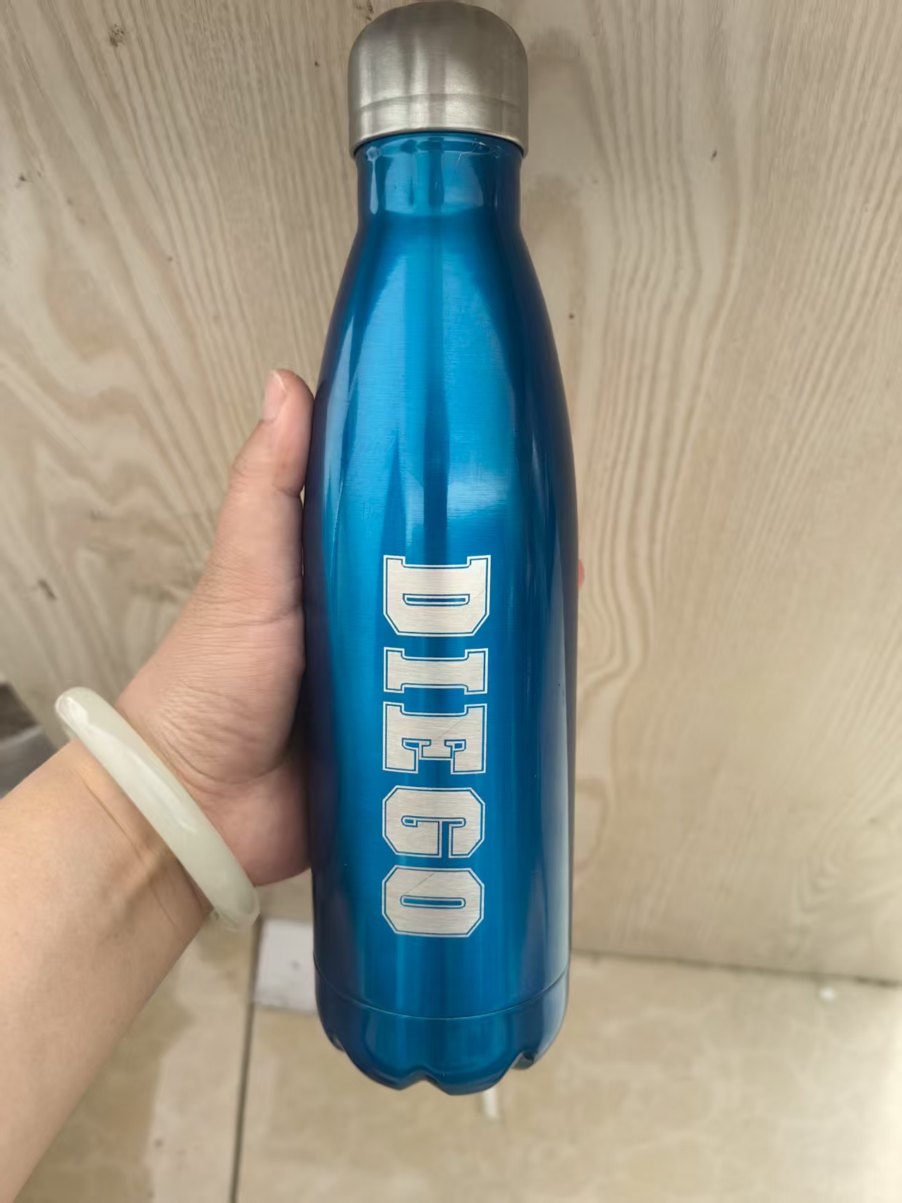 Wine With Beer Name - Teks Kustom/Logo Dicetak Nama Tetap Dingin