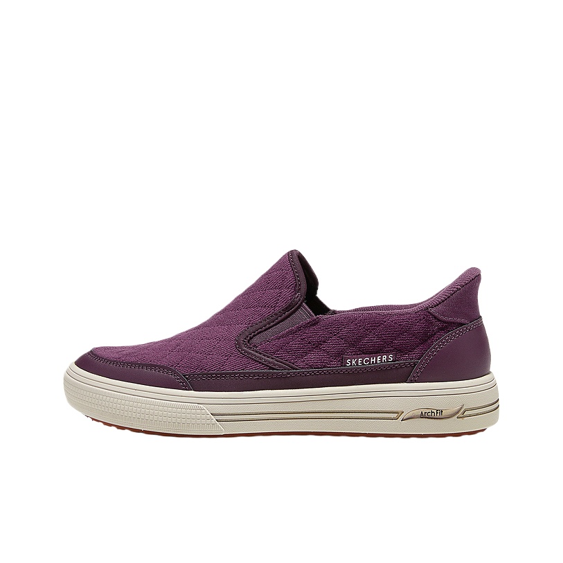 Sepatu untuk Berjalan di Jalan - Wine & Beer Unlimited Spirits ulasan dan harga